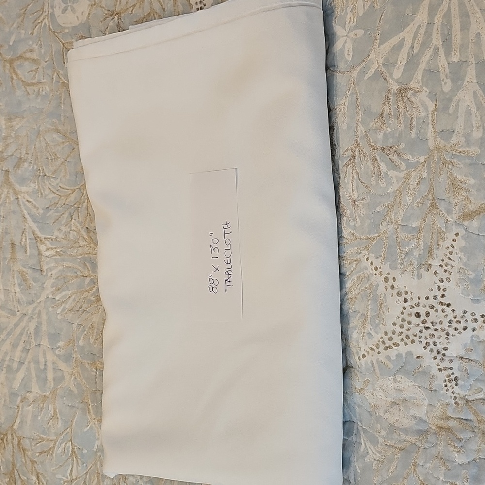 Tablecloth UTOPIA New White Tablecloth 88"x130" Rectangle